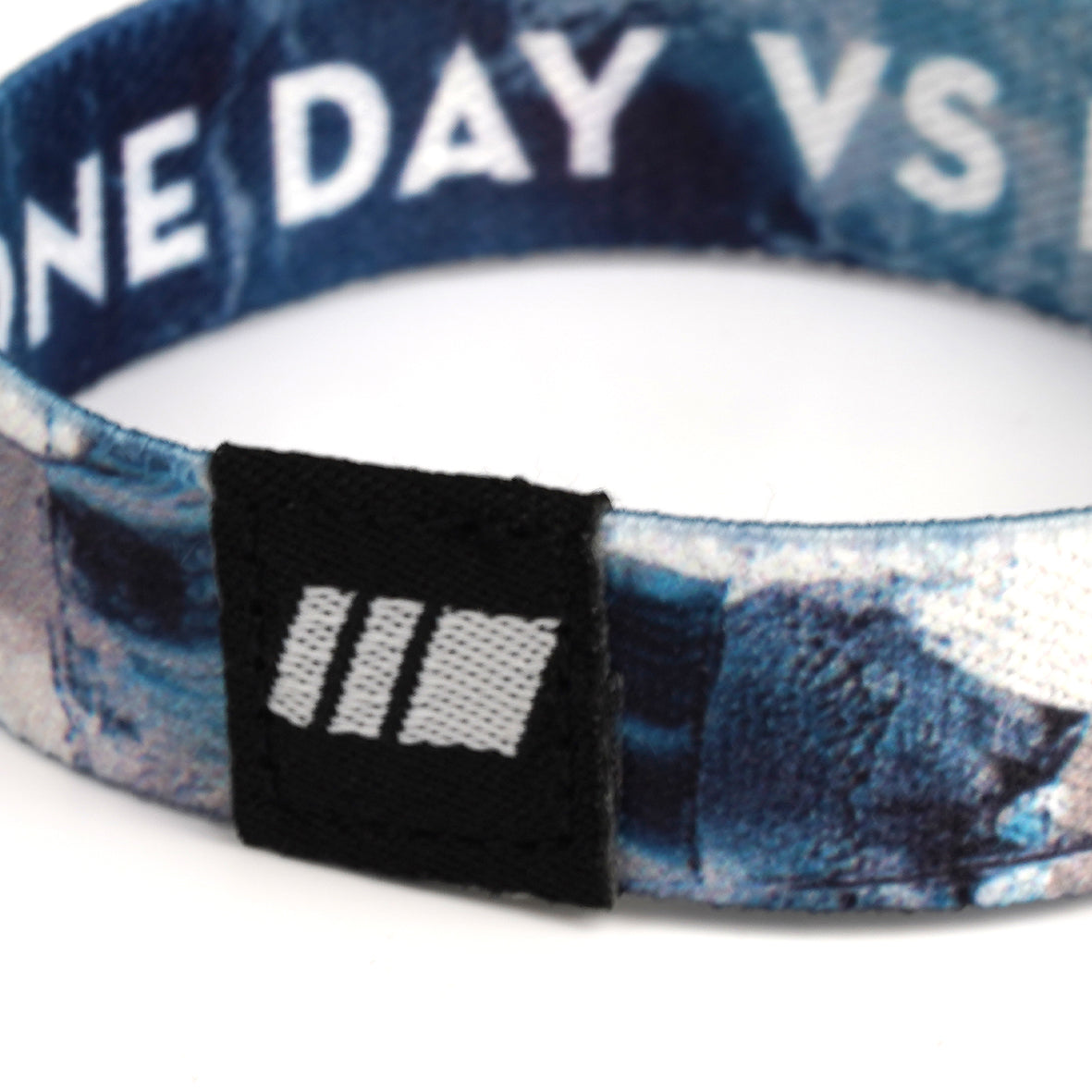ONE DAY vs DAY ONE